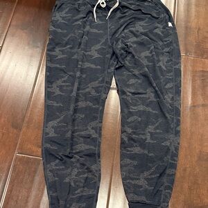 Vuori Camo Jogger Pants